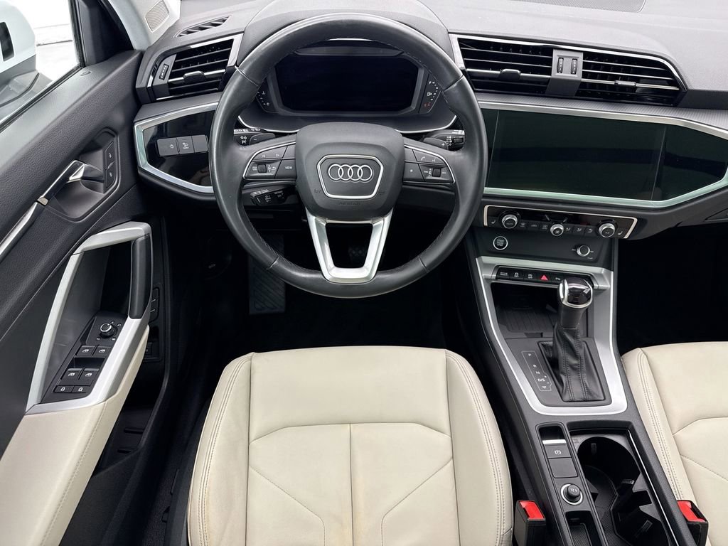 Used 2024 Audi Q3 2.0T Premium AWD/4WD image 10