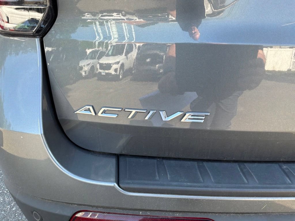 Used 2025 Ford Explorer Active AWD/4WD image 24