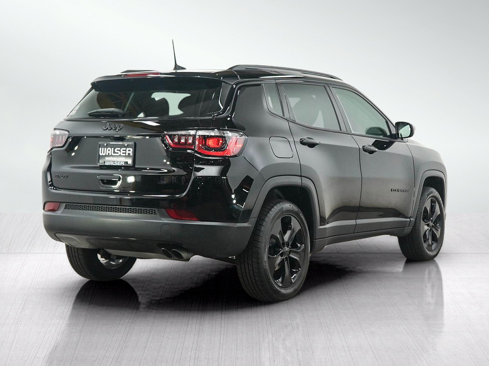 Used 2021 Jeep Compass Latitude AWD/4WD image 5