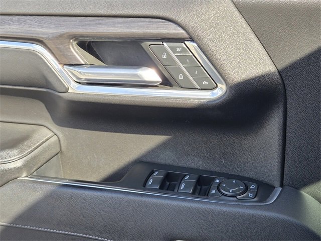 Used 2023 Chevrolet Silverado 1500 LTZ image 26