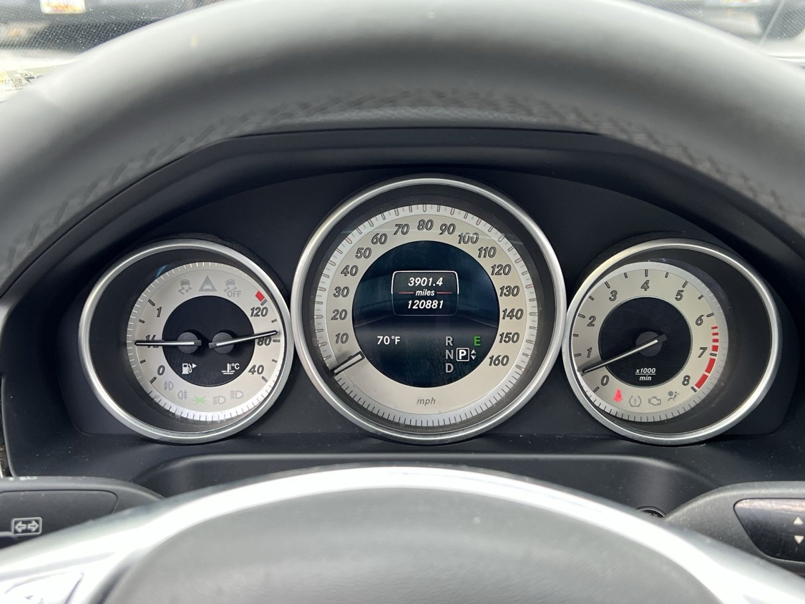 Used 2015 Mercedes-Benz E 350 4MATIC Sedan image 22