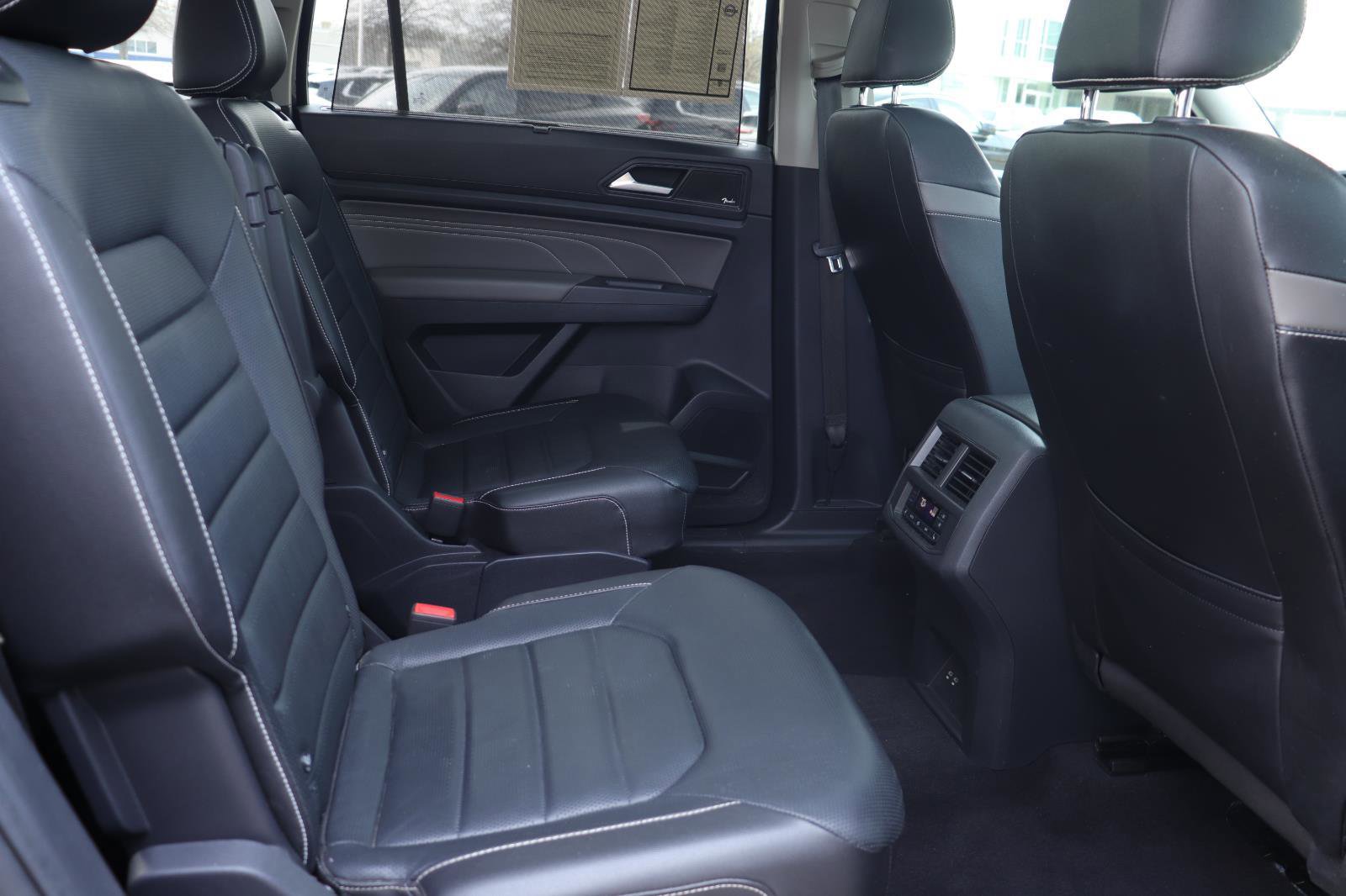 Used 2021 Volkswagen Atlas SEL Premium AWD/4WD image 24