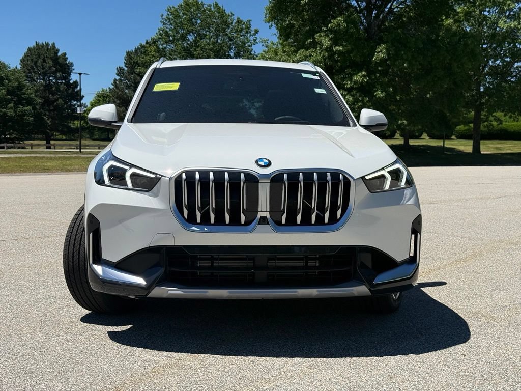 New 2026 BMW X1 xDrive28i AWD/4WD image 9