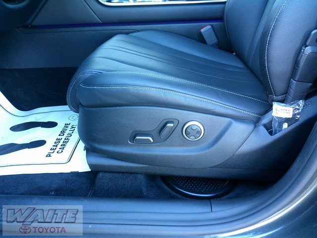 Used 2025 Genesis GV80 2.5T Standard image 23