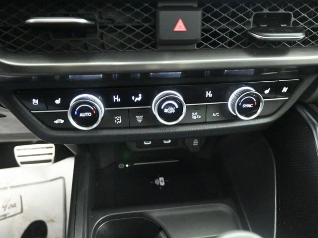 Used 2025 Acura ADX A-Spec image 18