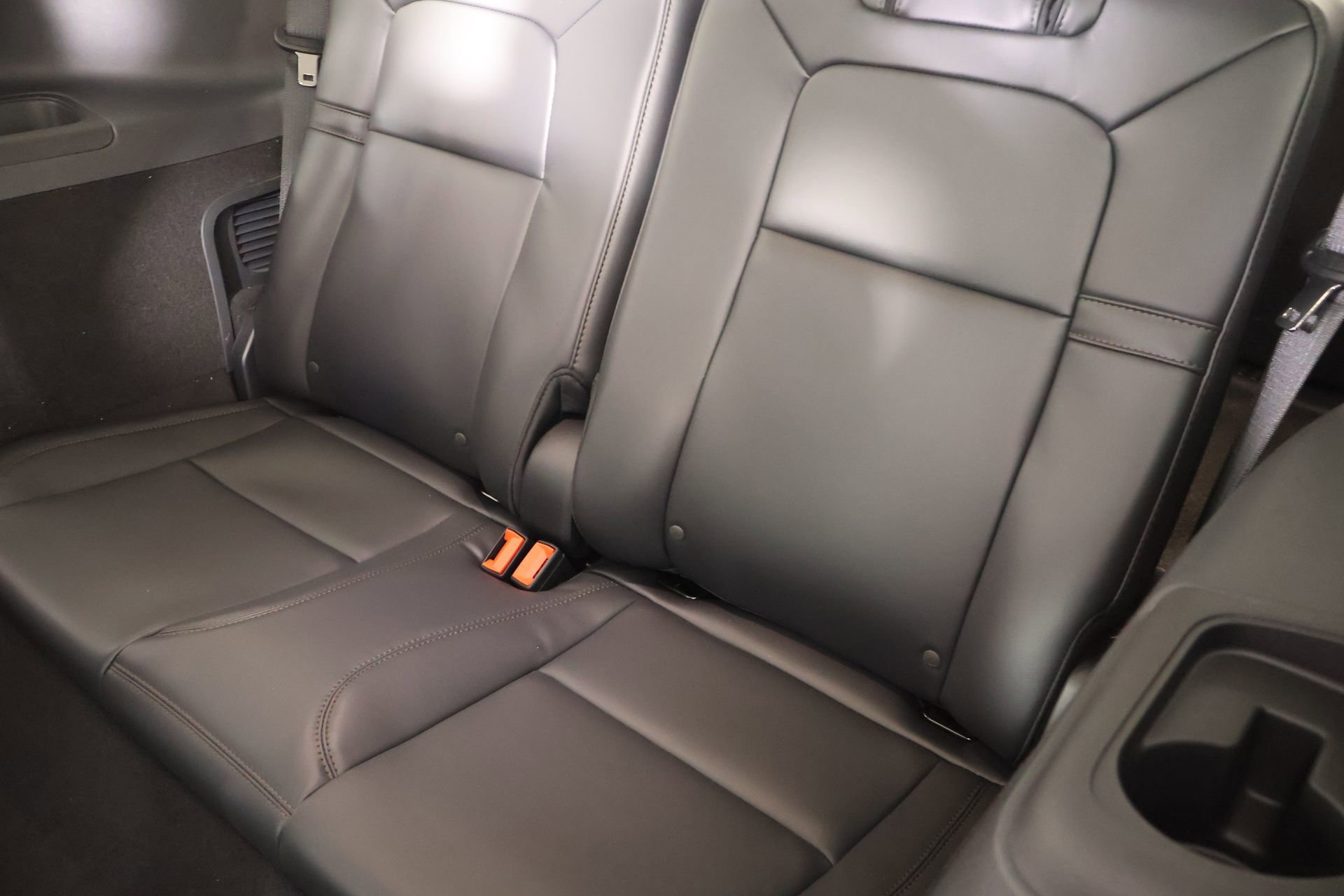 New 2026 Lincoln Aviator AWD image 13