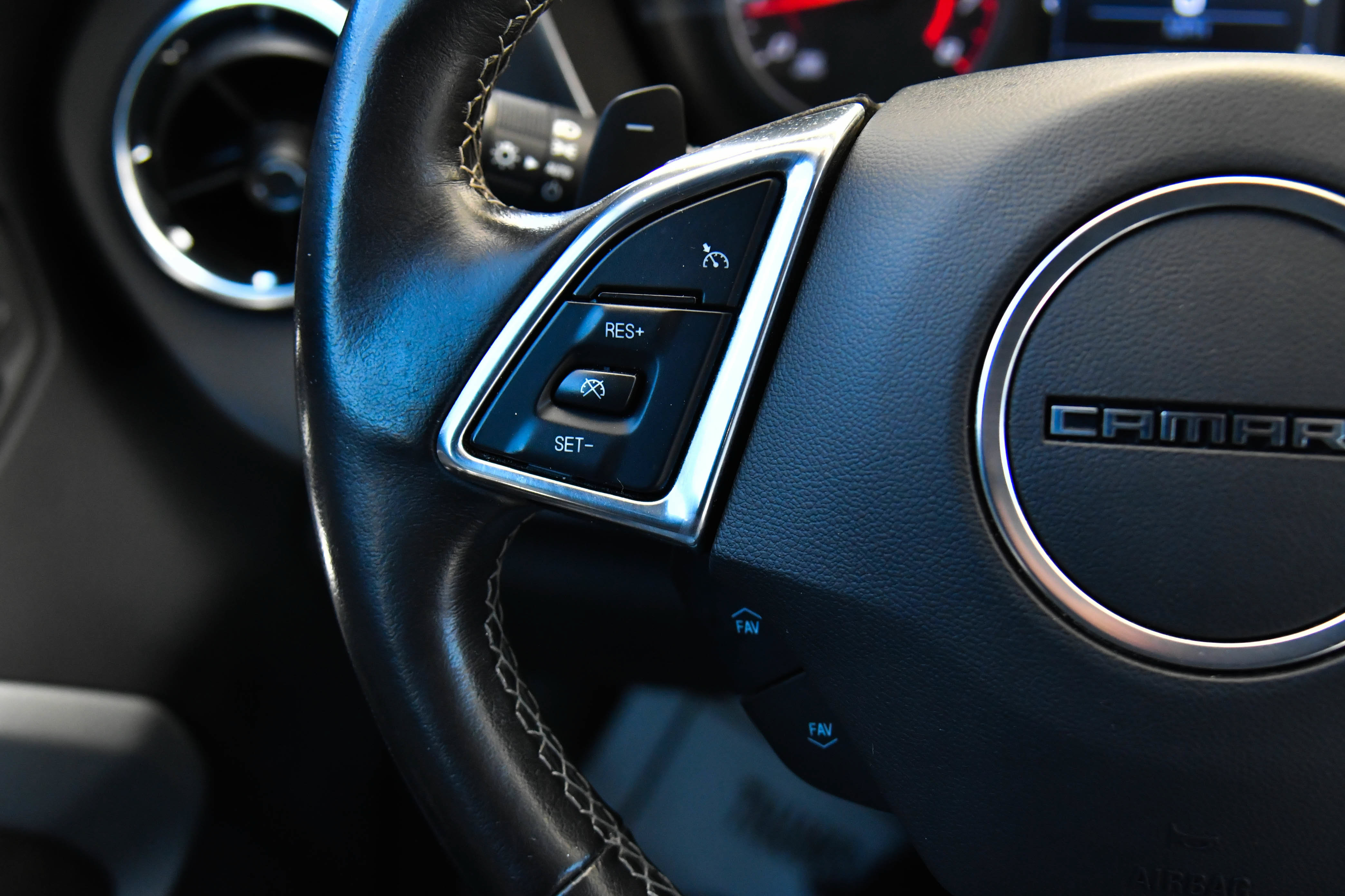 Used 2023 Chevrolet Camaro LT RWD image 30