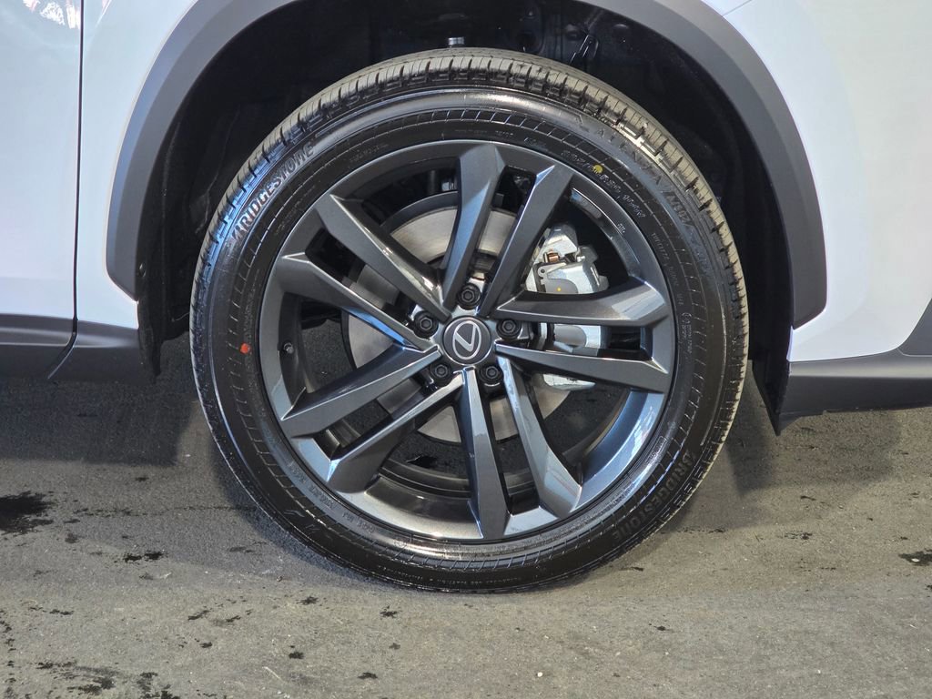 New 2026 Lexus NX 350h FWD w/ Premium image 4
