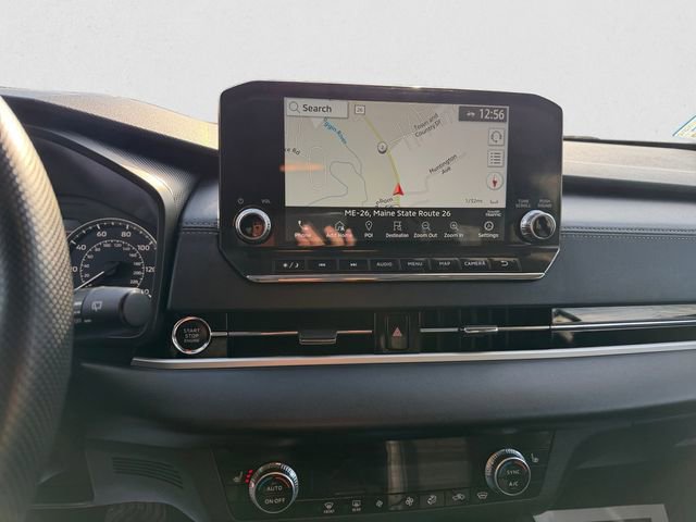 Used 2024 Mitsubishi Outlander SE Black Edition image 11