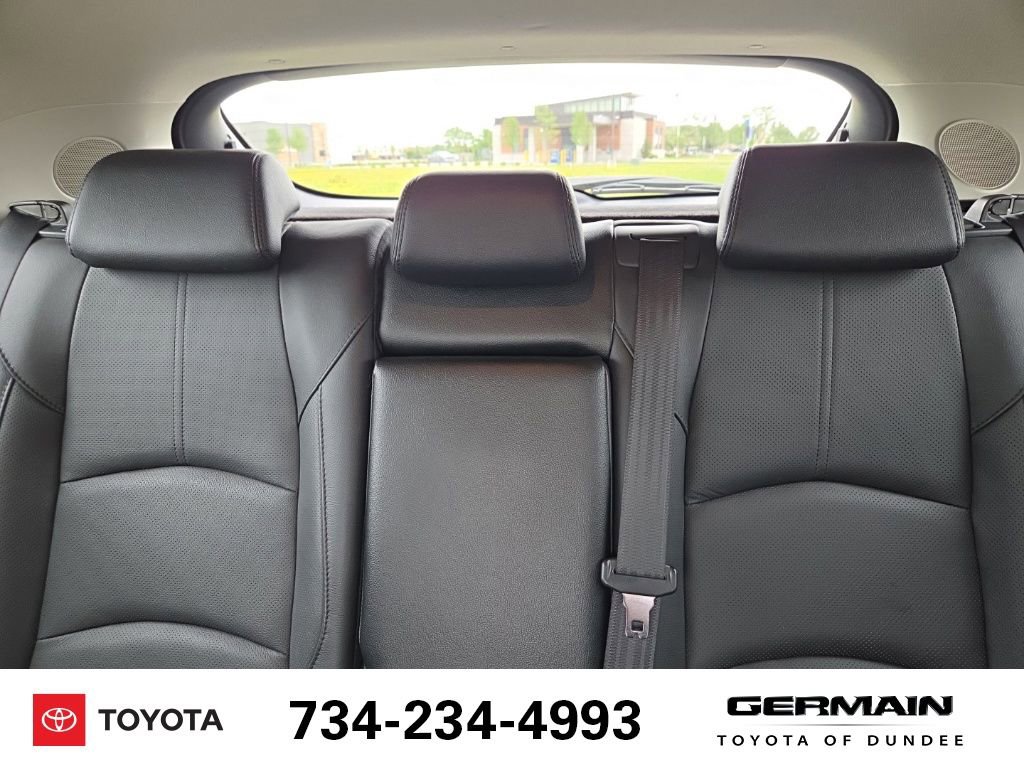 Used 2018 MAZDA MAZDA3 Grand Touring w/ Premium Equipment Package FWD image 13