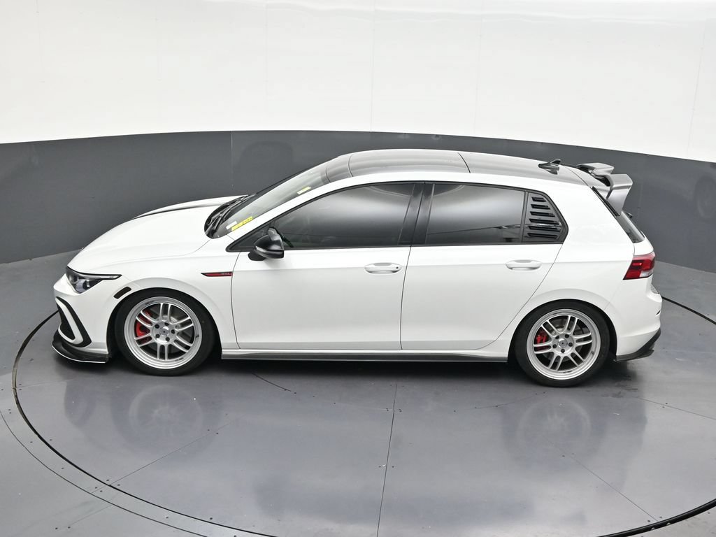Used 2024 Volkswagen GTI SE FWD image 16