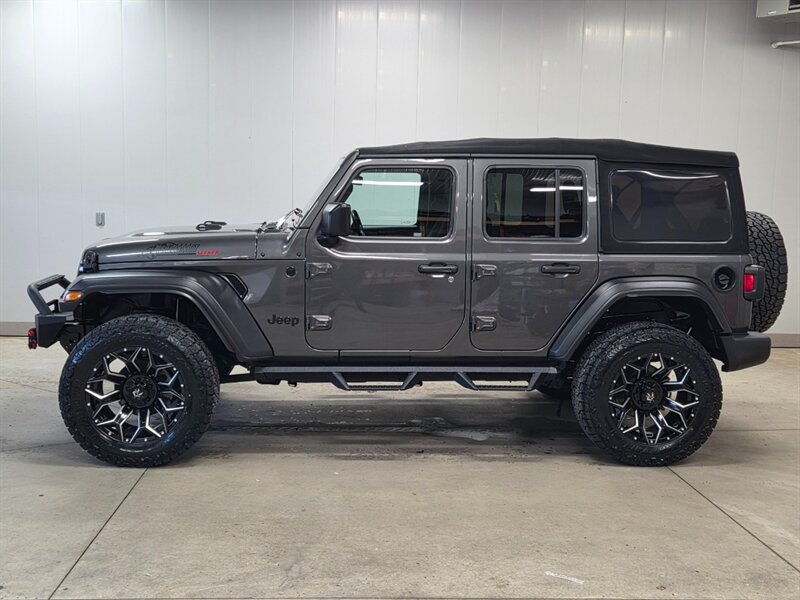 Used 2022 Jeep Wrangler Unlimited Sport AWD/4WD image 5