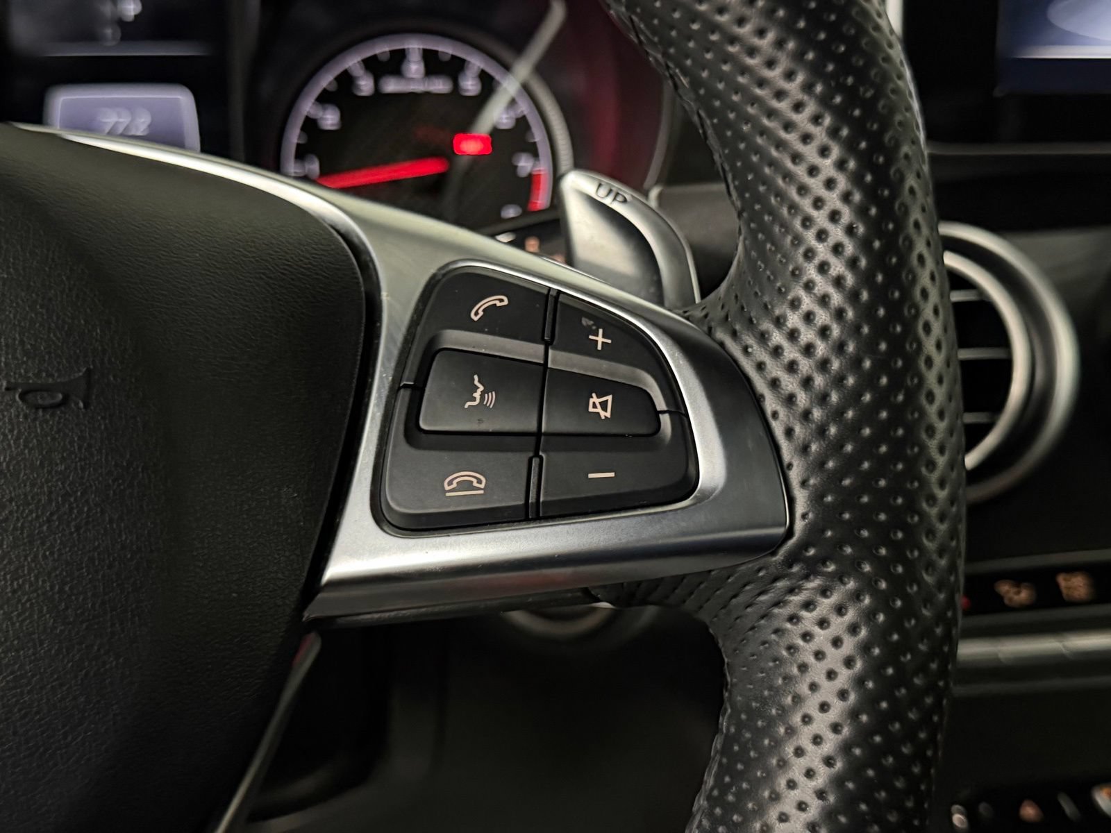 Used 2019 Mercedes-Benz GLC 63 AMG 4MATIC image 28
