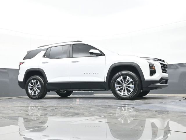 New 2026 Chevrolet Equinox LT w/ Convenience Package II FWD image 54