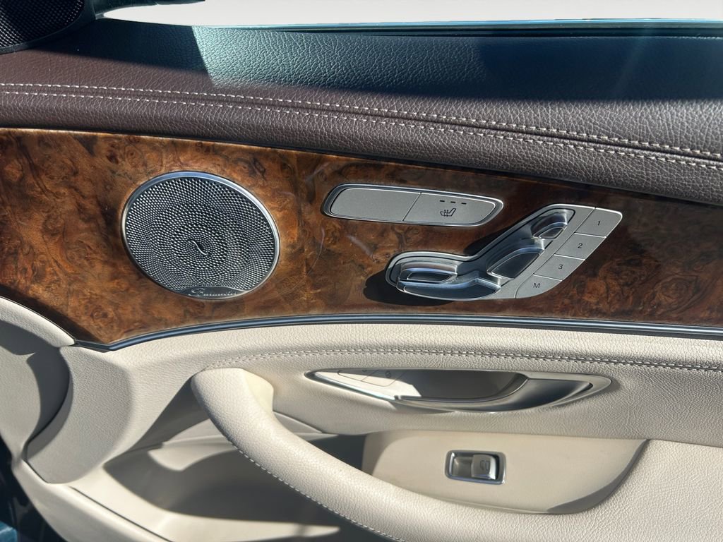 Used 2017 Mercedes-Benz E 300 4MATIC image 16