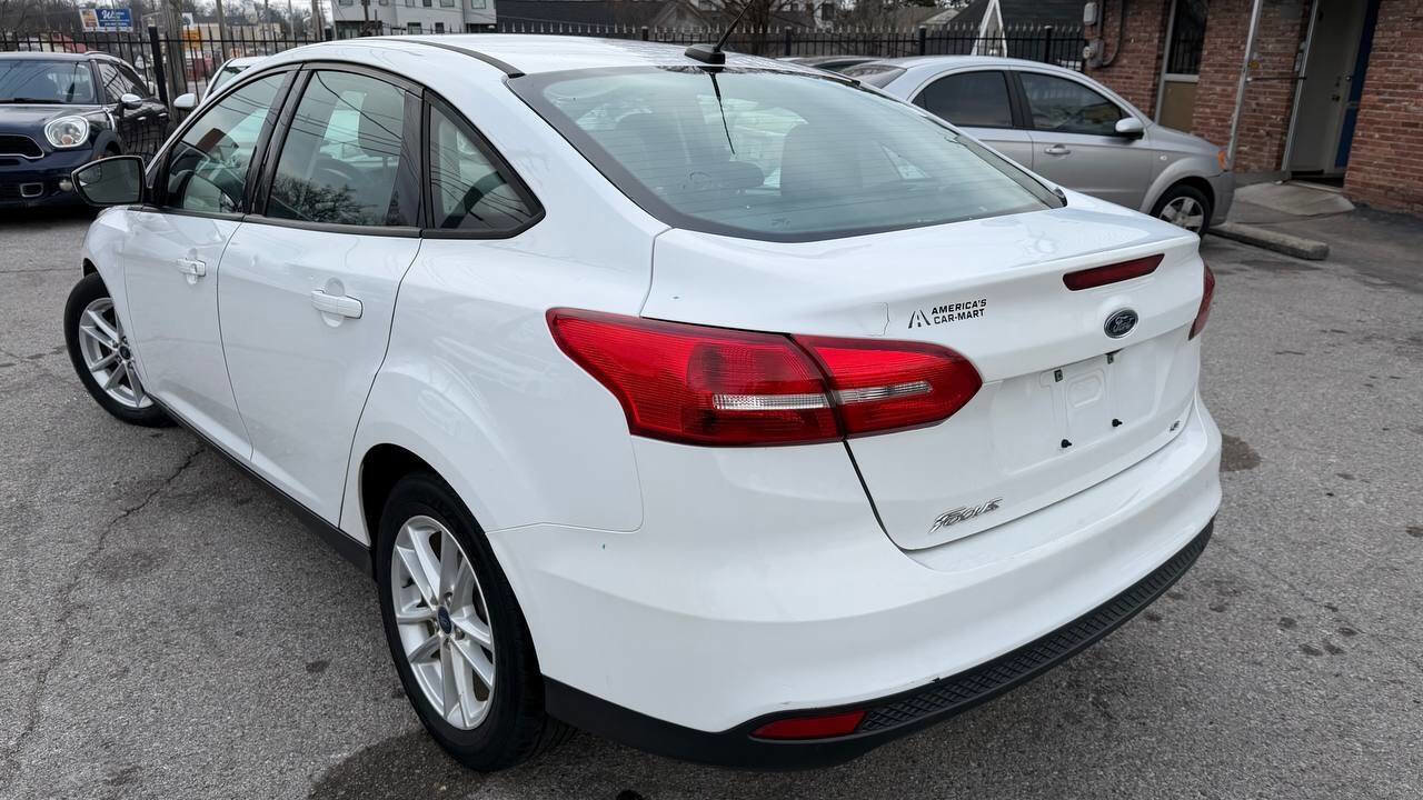 Used 2018 Ford Focus SE image 8
