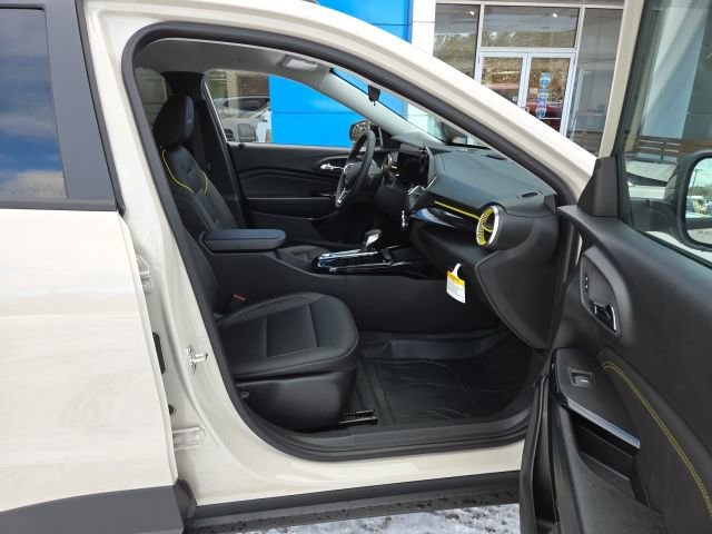 New 2026 Chevrolet Trax ACTIV w/ Driver Confidence Package image 41
