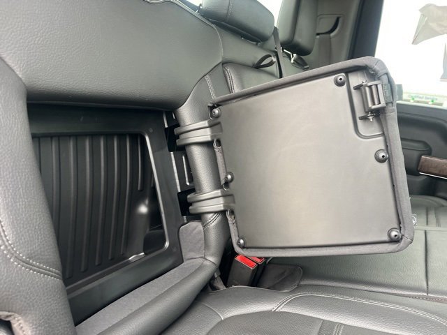 Used 2023 GMC Sierra 3500 Denali w/ Denali Black Diamond Edition image 51