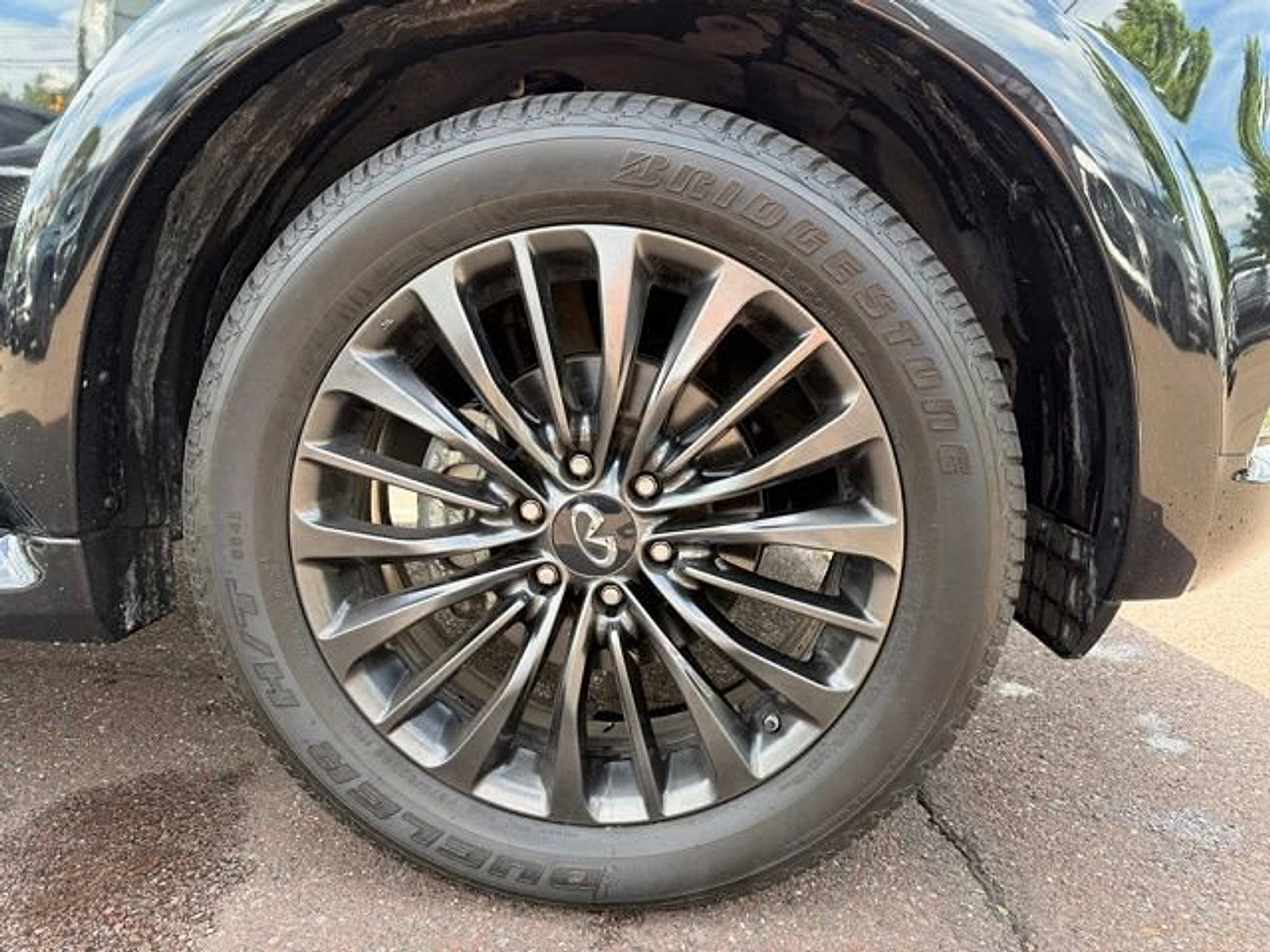 Certified 2023 INFINITI QX80 Premium Select w/ Cargo Package AWD/4WD image 24
