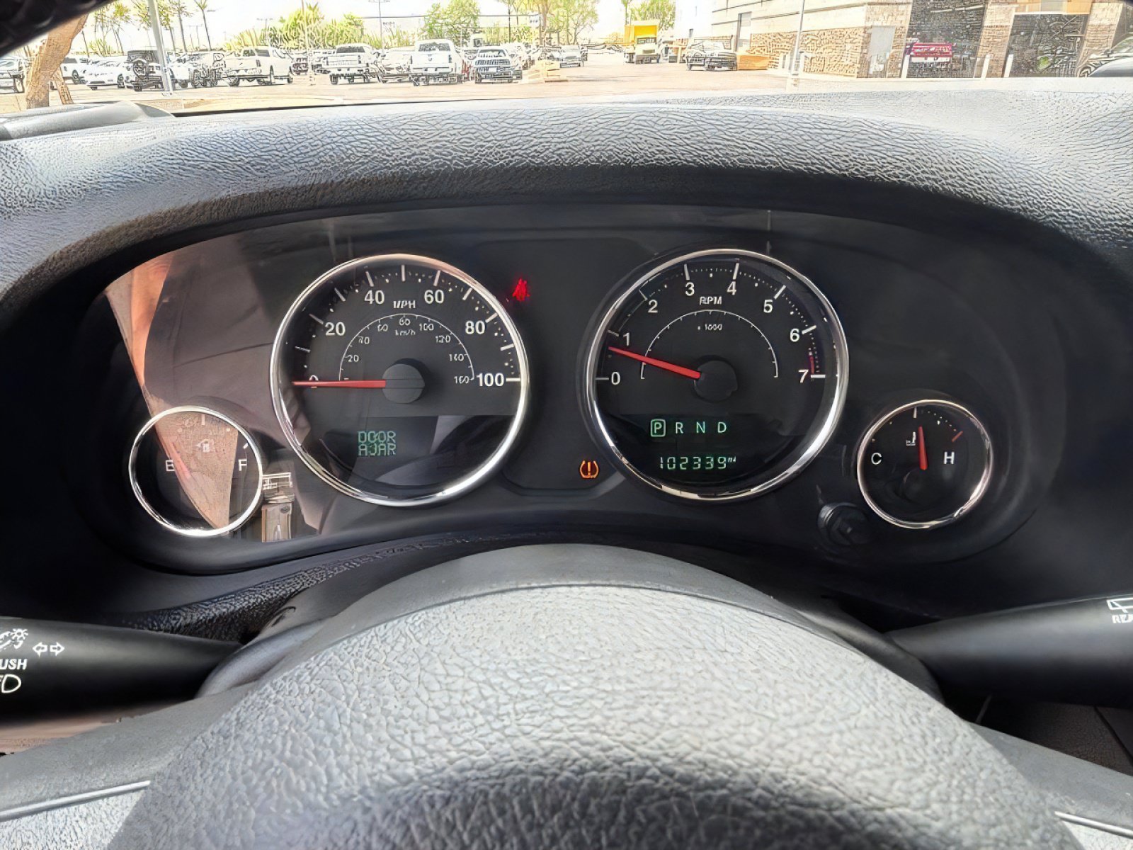 Used 2016 Jeep Wrangler Unlimited Rubicon w/ Connectivity Group AWD/4WD image 12