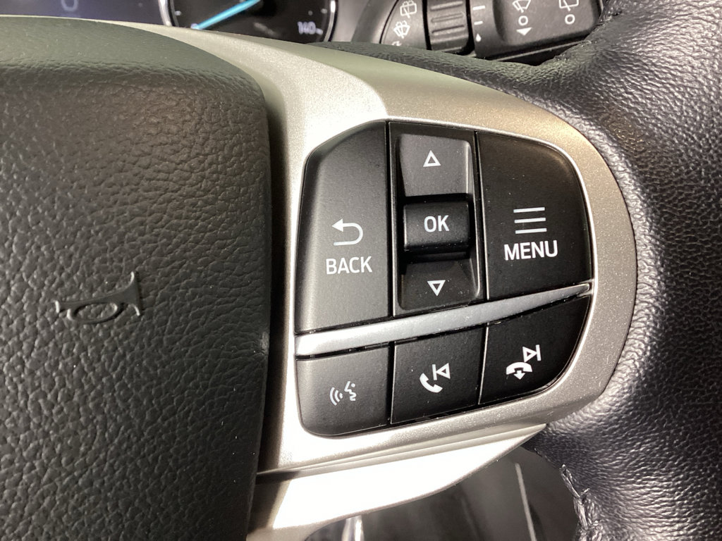 Used 2022 Ford Explorer XLT w/ Equipment Group 202A image 27