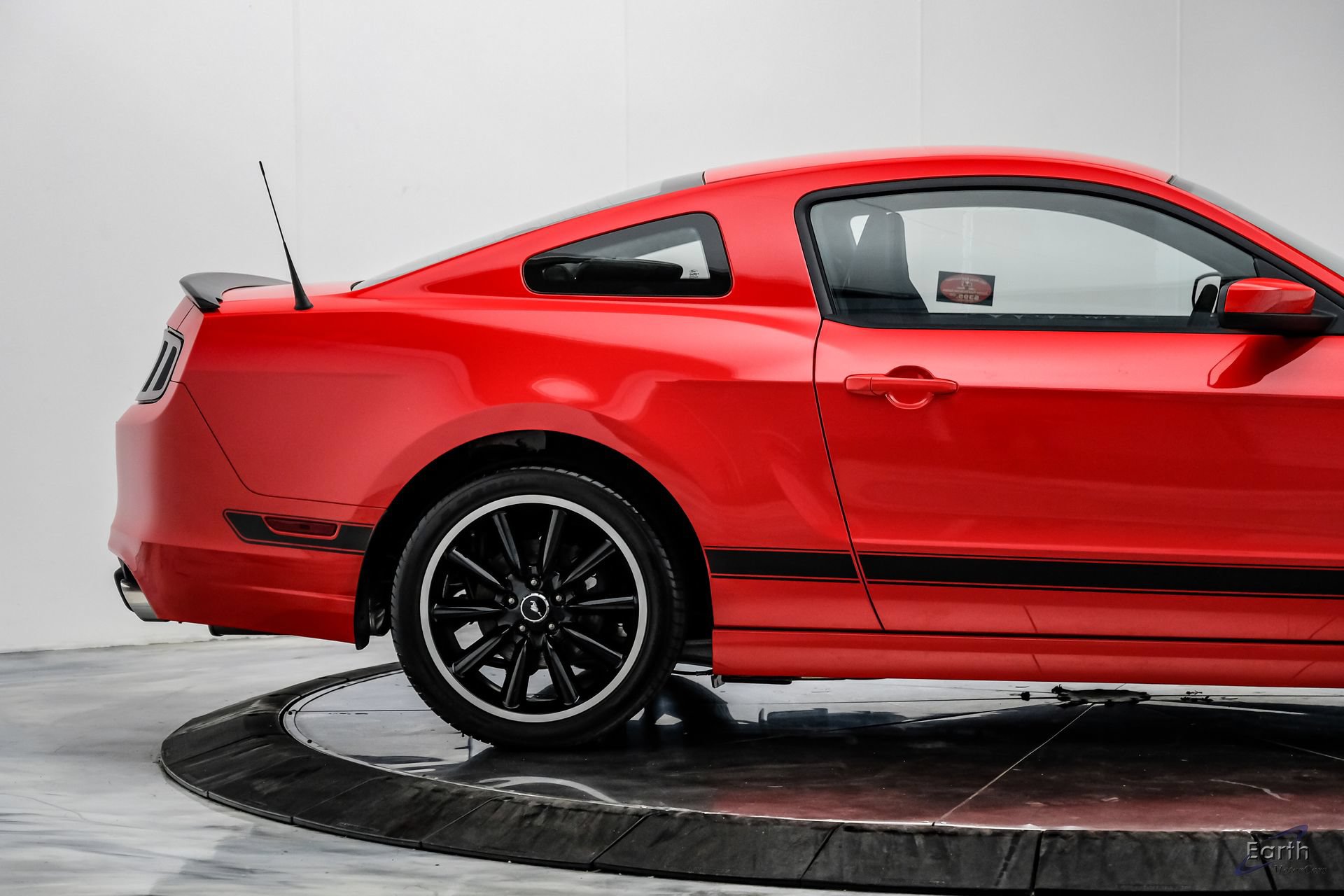 Used 2013 Ford Mustang Boss 302 w/ Boss 302 Accessory Pkg RWD image 20