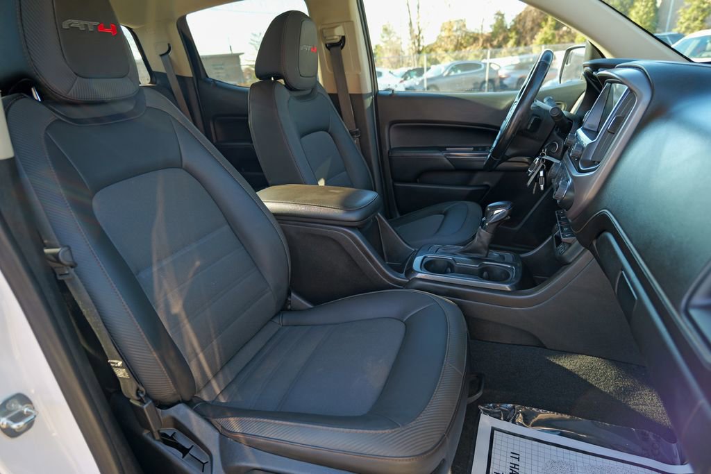 Used 2022 GMC Canyon AT4 image 35