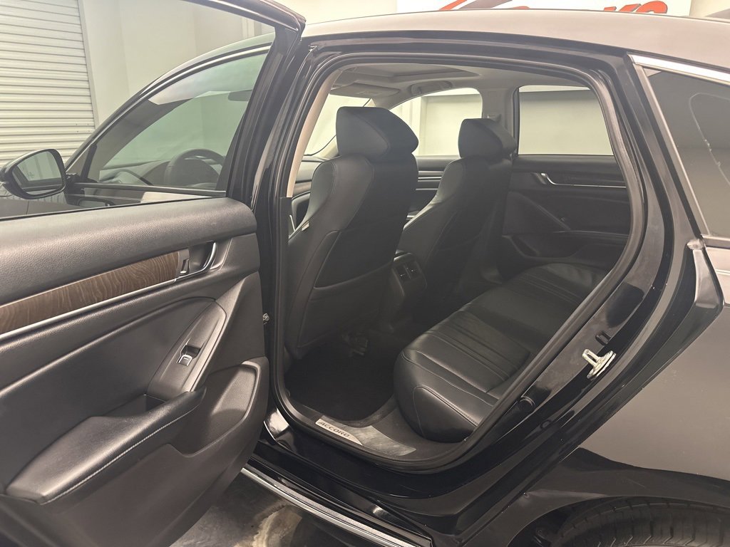 Used 2018 Honda Accord EX-L image 6