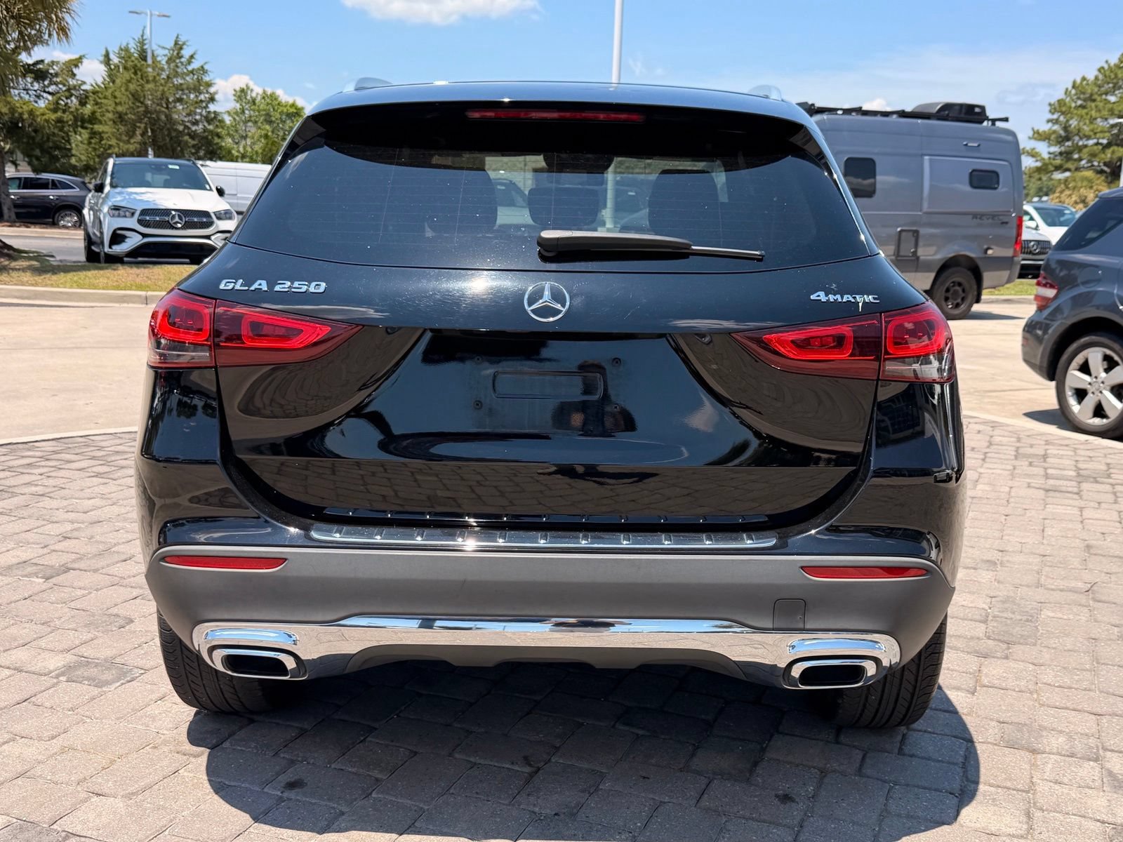 Used 2022 Mercedes-Benz GLA 250 4MATIC image 8