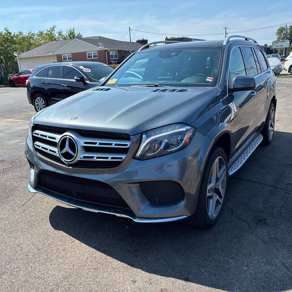 Used 2019 Mercedes-Benz GLS 550 4MATIC image 2