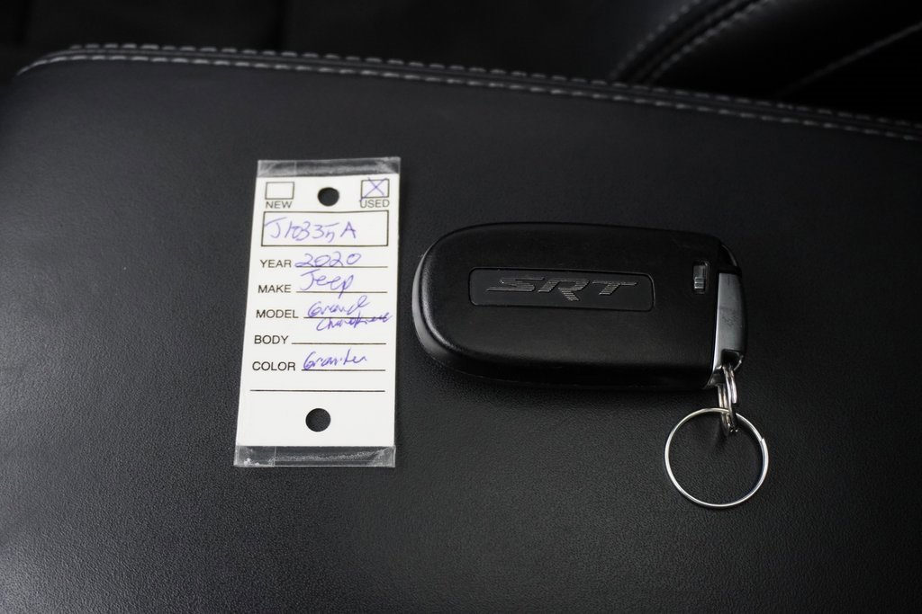 Used 2020 Jeep Grand Cherokee SRT image 32