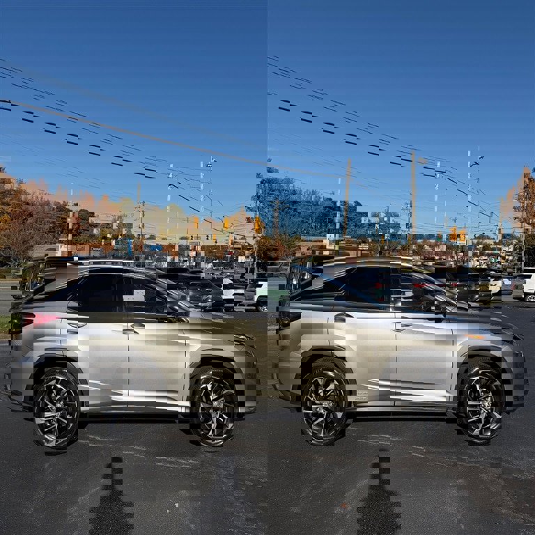 Used 2017 Lexus RX 450h AWD image 6