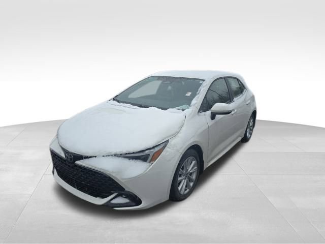 Used 2024 Toyota Corolla SE w/ SE Package image 11