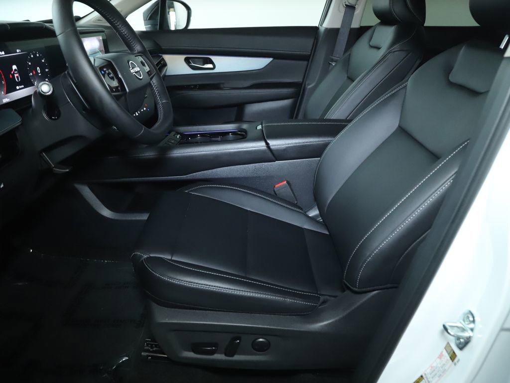 Certified 2025 Nissan Murano SL w/ Cargo Package AWD/4WD image 19