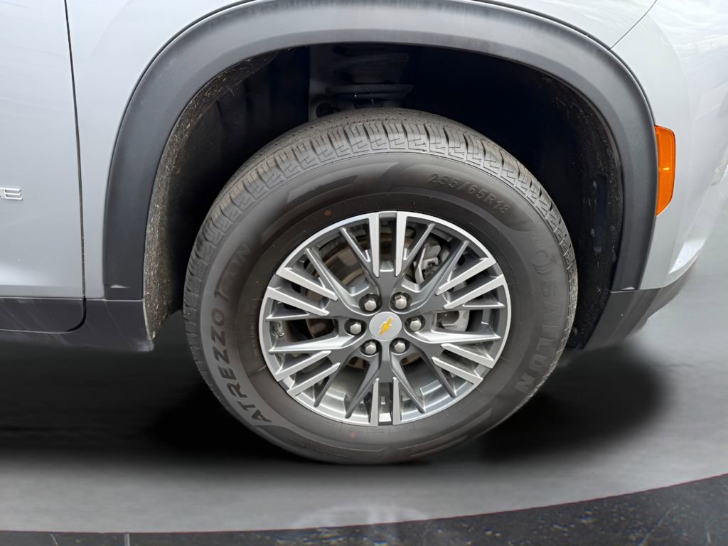 Used 2024 Chevrolet Traverse LT AWD/4WD image 18