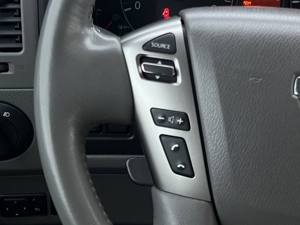 Used 2019 Nissan NV 3500 SL image 20