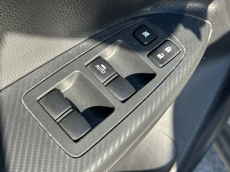 Used 2025 Mitsubishi Eclipse Cross SE image 17