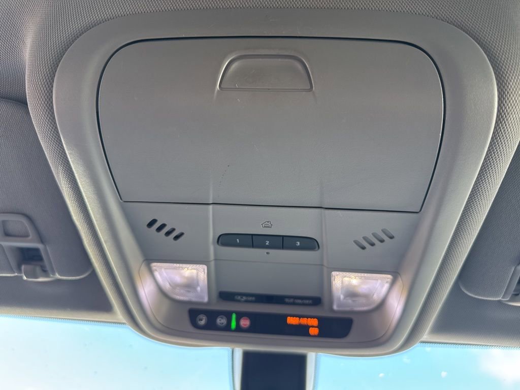 Used 2019 Chevrolet Equinox LT image 44