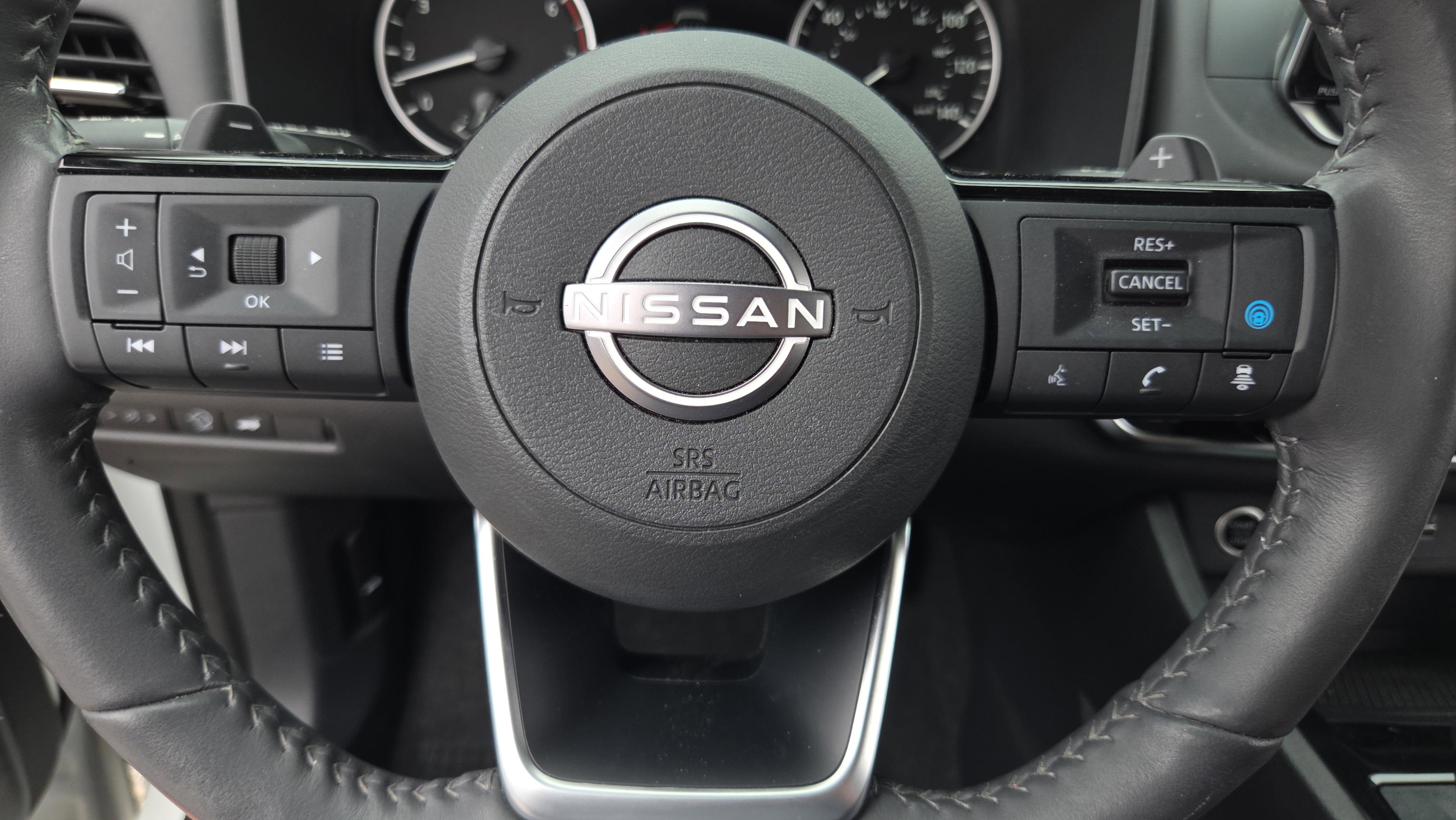 Used 2023 Nissan Rogue SV w/ SV Premium B Package image 23