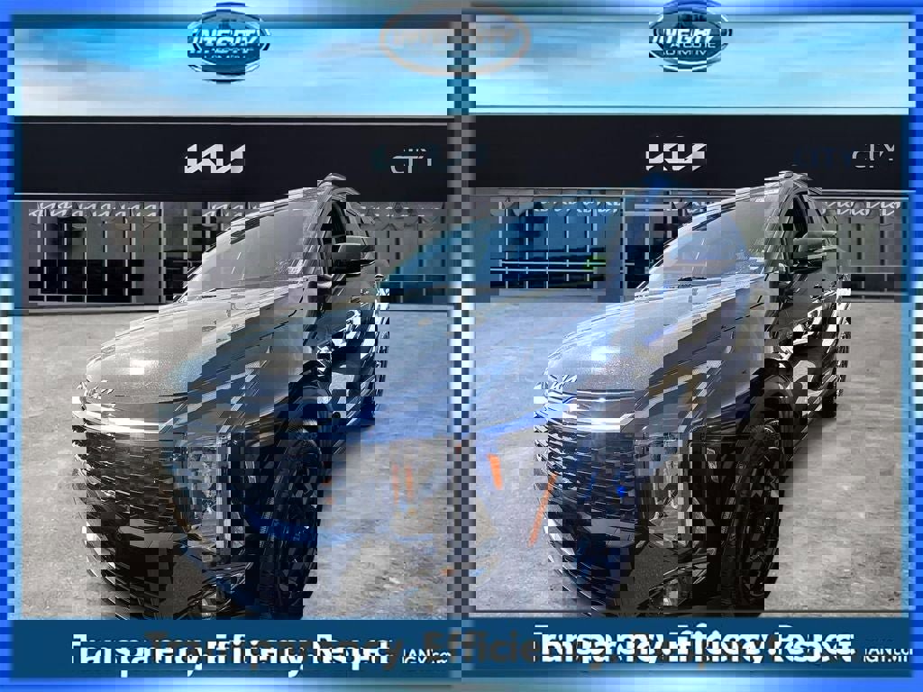 Certified 2026 Kia Sportage EX w/ EX Panorama Roof Package image 6