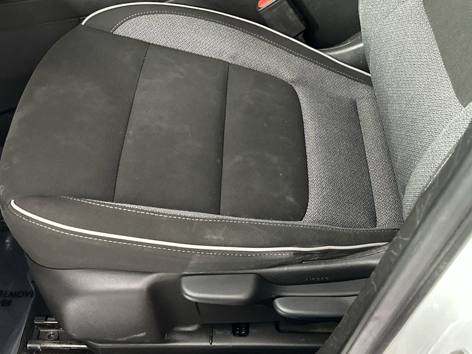 Used 2025 Chevrolet TrailBlazer LS w/ LS Convenience Package image 12