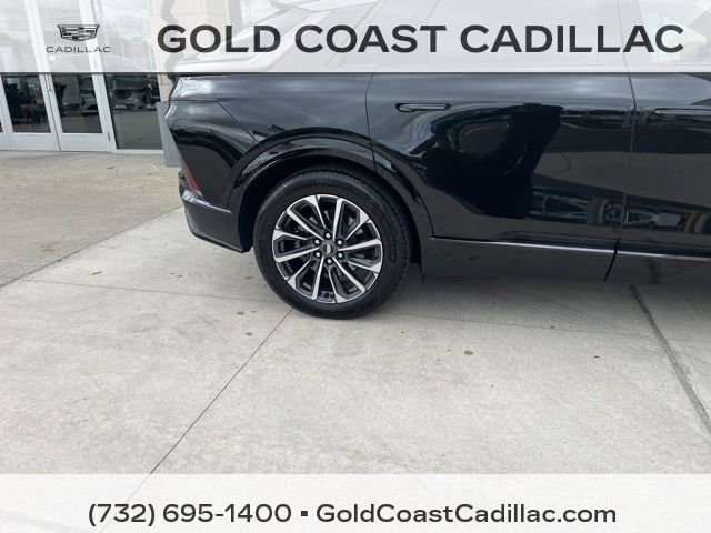 Used 2024 Cadillac Lyriq Sport AWD/4WD image 6