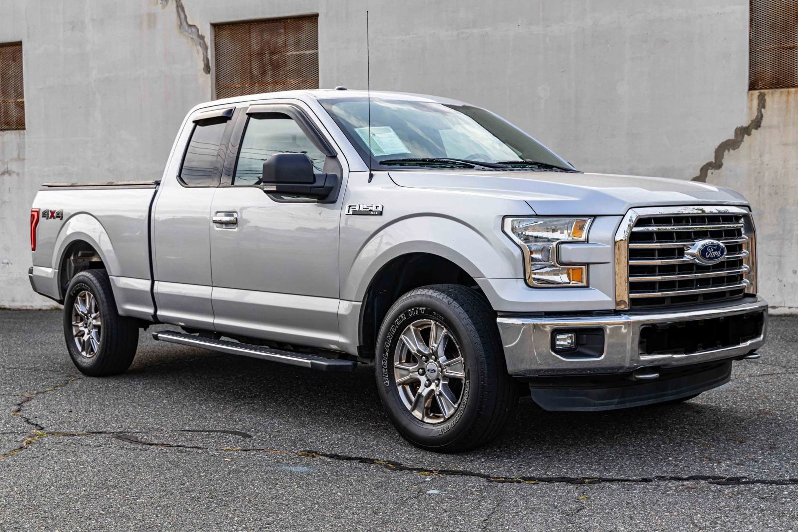 Used 2015 Ford F150 XLT w/ Equipment Group 302A Luxury
