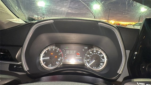 Used 2023 Toyota Highlander XLE image 13