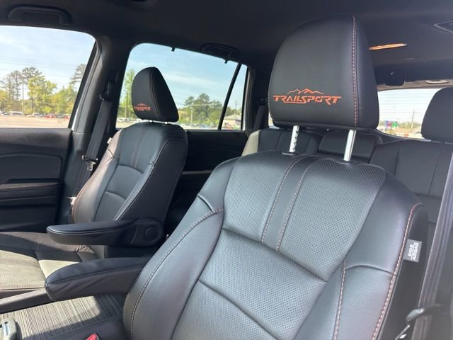 Used 2022 Honda Pilot TrailSport image 13