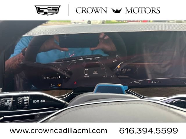 New 2026 Cadillac Escalade ESV Platinum Sport w/ LPO, ONYX Package AWD/4WD image 14