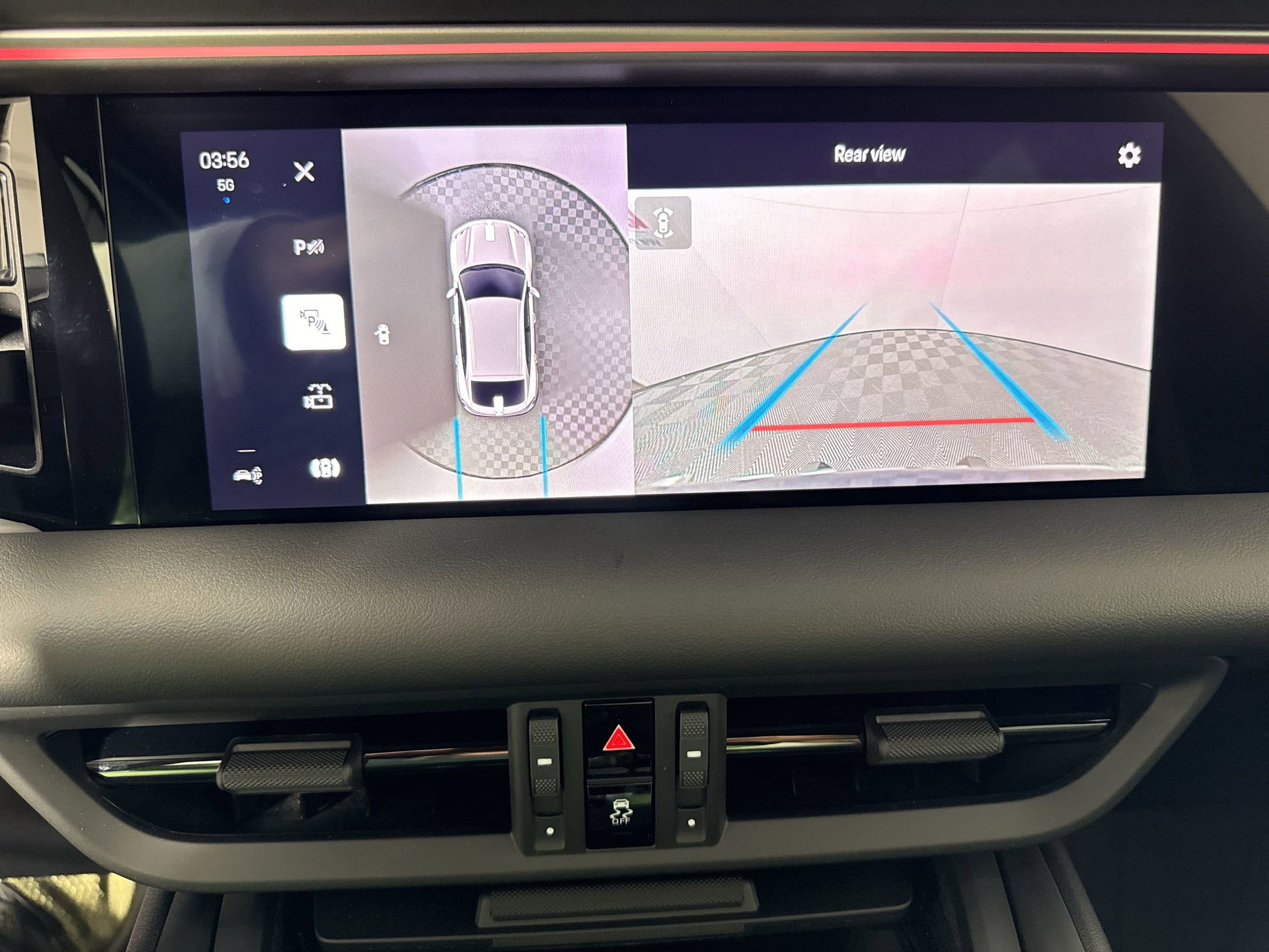 Used 2025 Porsche Macan 4S Electric image 26