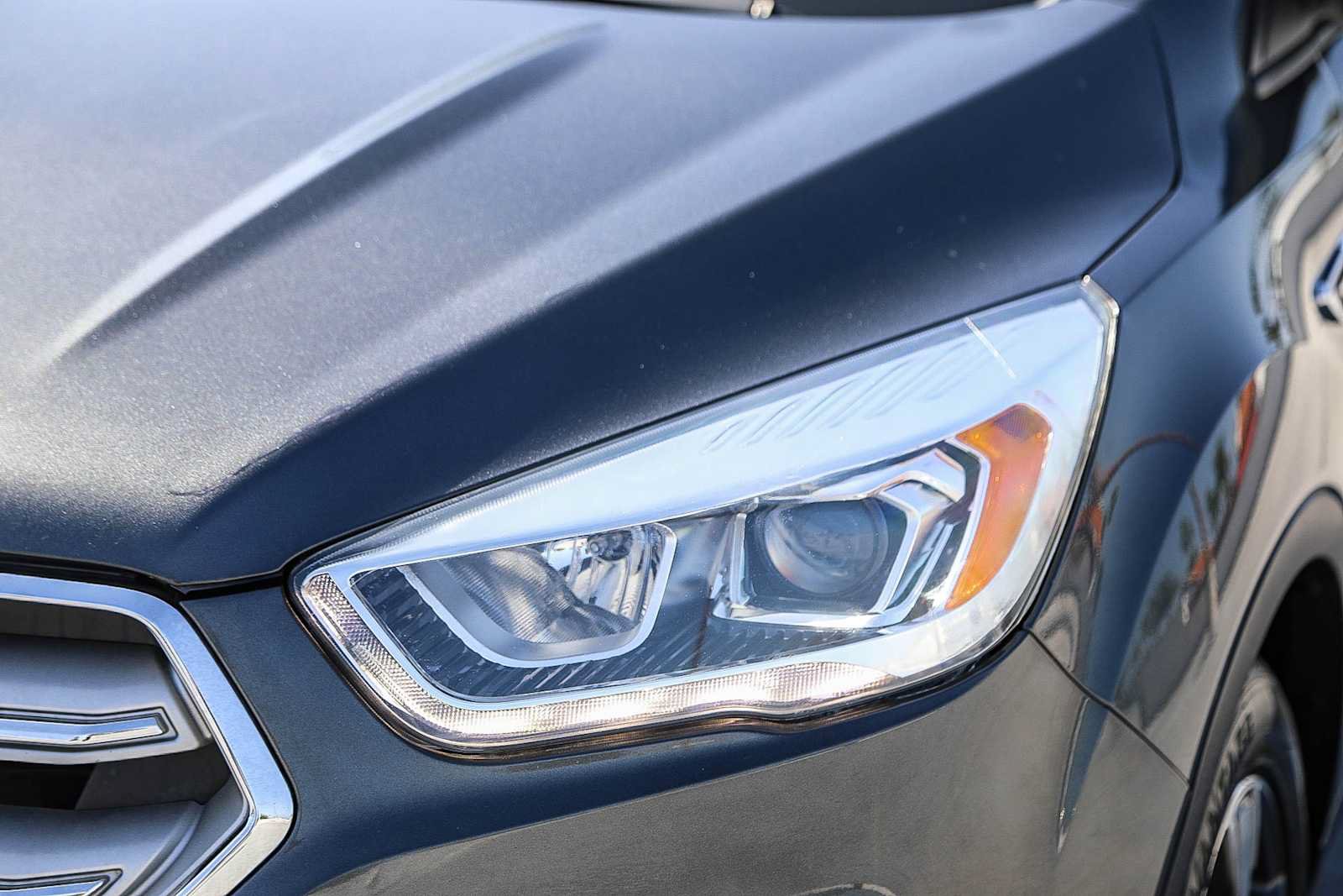 Used 2018 Ford Escape SEL FWD image 8