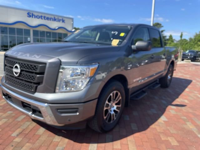 Used 2023 Nissan Titan SV w/ SV Convenience Package RWD image 1