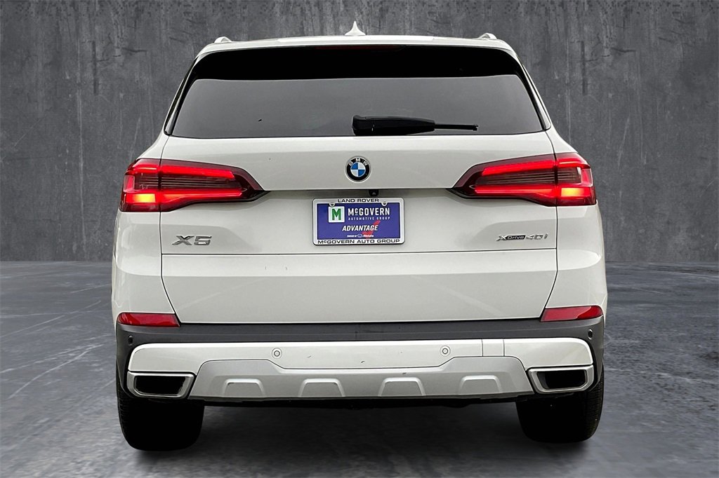 Used 2022 BMW X5 xDrive40i w/ Parking Assistance Package image 5